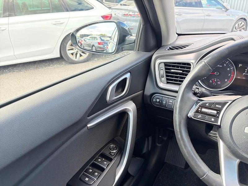 Kia Ceed (2023) SPIN 1.5T-GDI 118kW CZ DPH - fotka 11 z 11