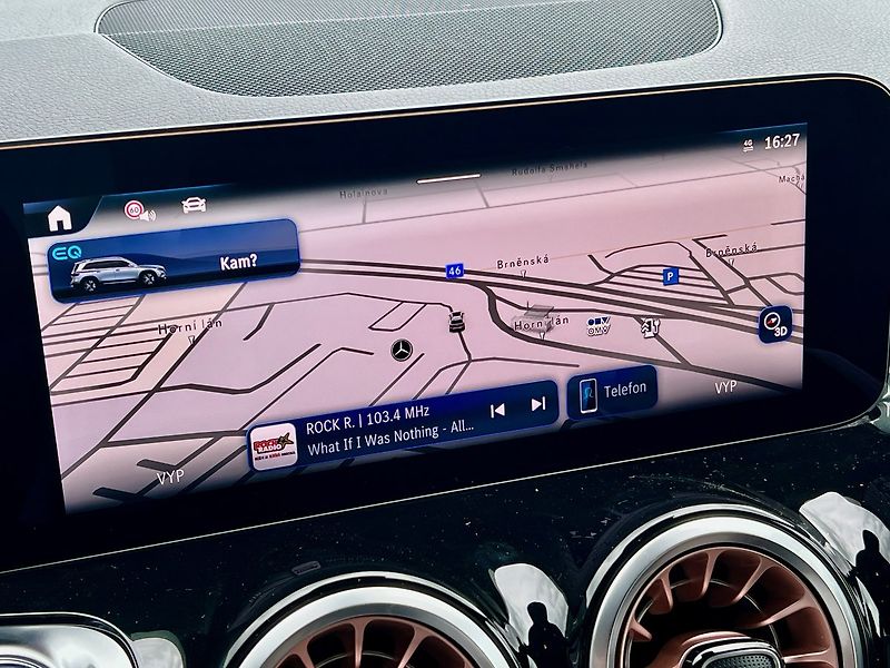 Mercedes-Benz EQB (2025) 250+ Electric Art - fotka 25 z 30