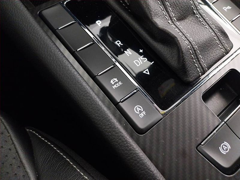Škoda Superb (2023) Sportline 2.0 TDI - fotka 18 z 23