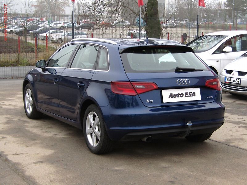 Audi A3 (2014) 1.2 TFSi, ČR, Attraction - fotka 6 z 18