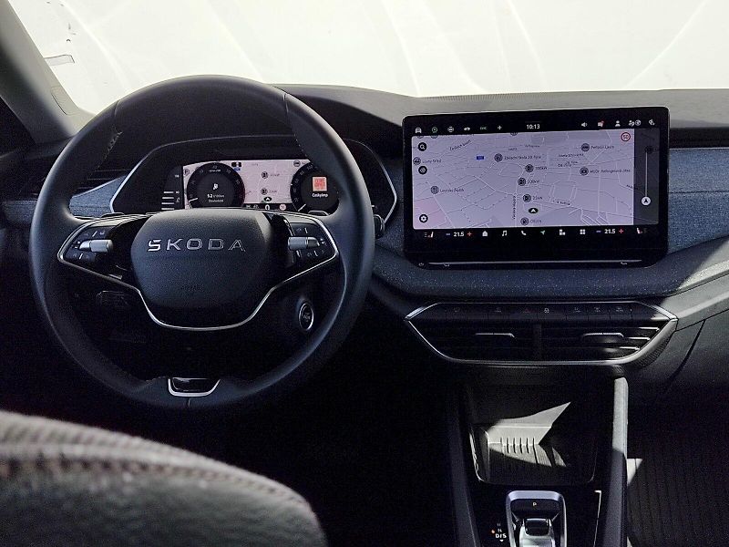 Škoda Octavia (2025) Top Selection 1,5 Tsi 110 Kw D - fotka 6 z 38