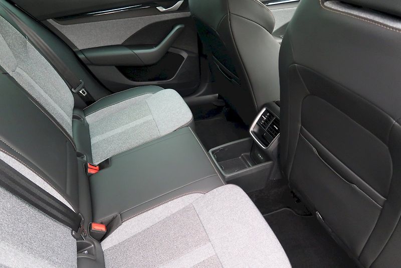 Škoda Octavia (2024) Combi Selection 1,5 TSI/85 kW - fotka 20 z 31