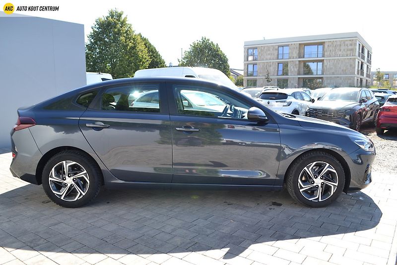 Hyundai i30 FB 1.0T-GDI COMFORT ALU16 - fotka 6 z 54