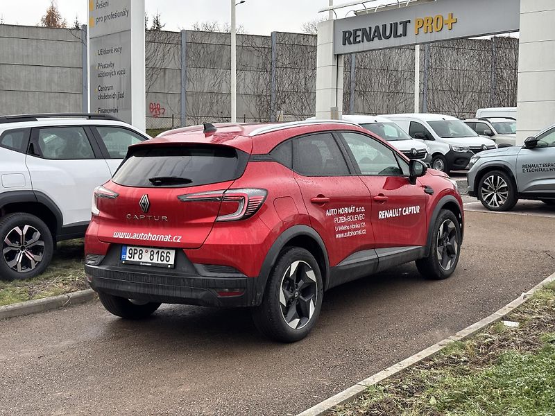 Renault Captur (2025) techno TCe 90 - fotka 3 z 10