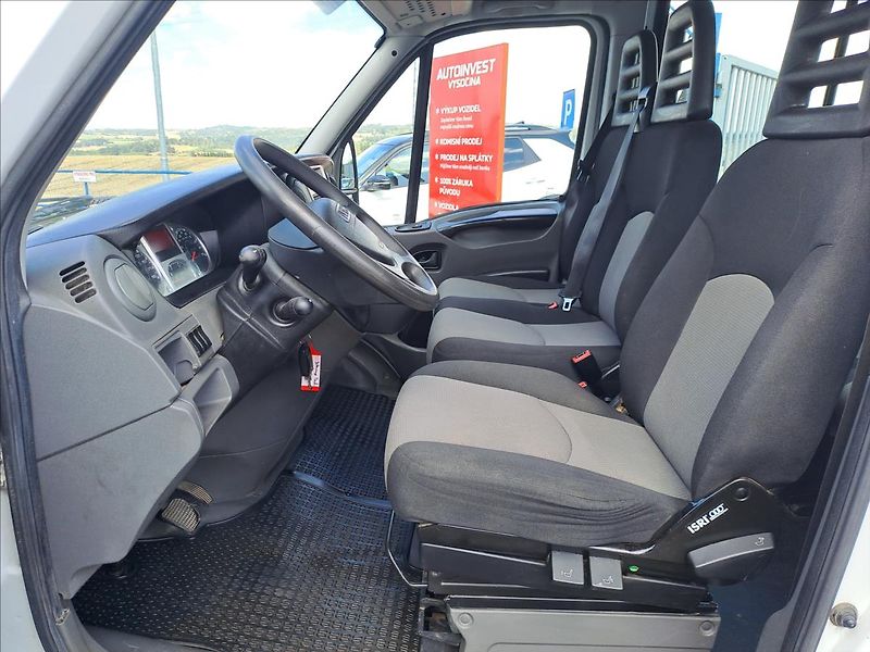 Iveco Daily 3,0 D 35S14 AUTOMAT - fotka 5 z 12