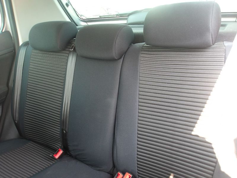 Škoda Fabia 1,2TSi 63kW ČR KLIMA ! - fotka 19 z 36