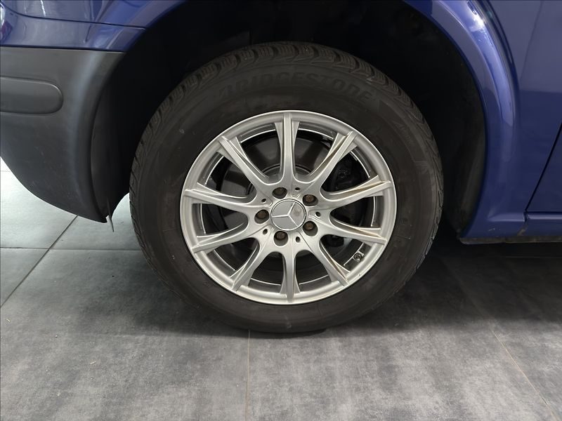 Mercedes-Benz Vito 2,2   CDI ČIDLA TAŽNÉ 6 MÍST - fotka 23 z 26