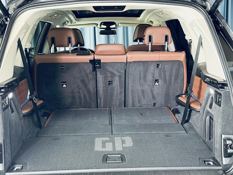 BMW X7 (2021) 4.0d*xDrive*NEZ.TOP*TAŽ*LASER  - fotka 40 z 47