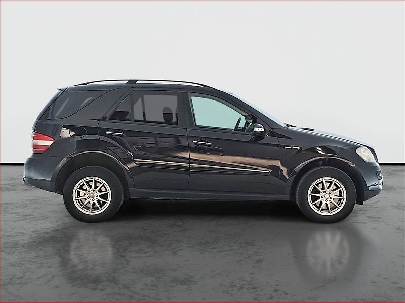 Mercedes-Benz Třídy M (2006) ML 280 CDI , 4X4, Automat - fotka 6 z 14