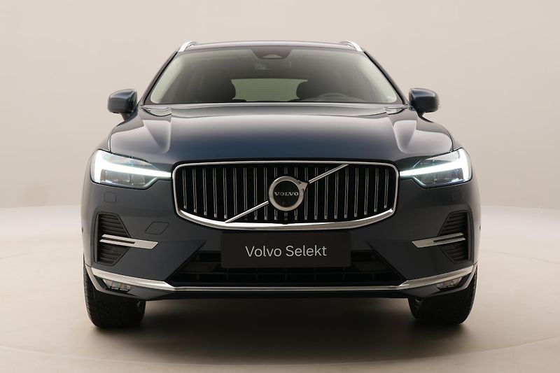Volvo XC60 B4 AWD BRIGHT PLUS AUT CZ - fotka 16 z 60