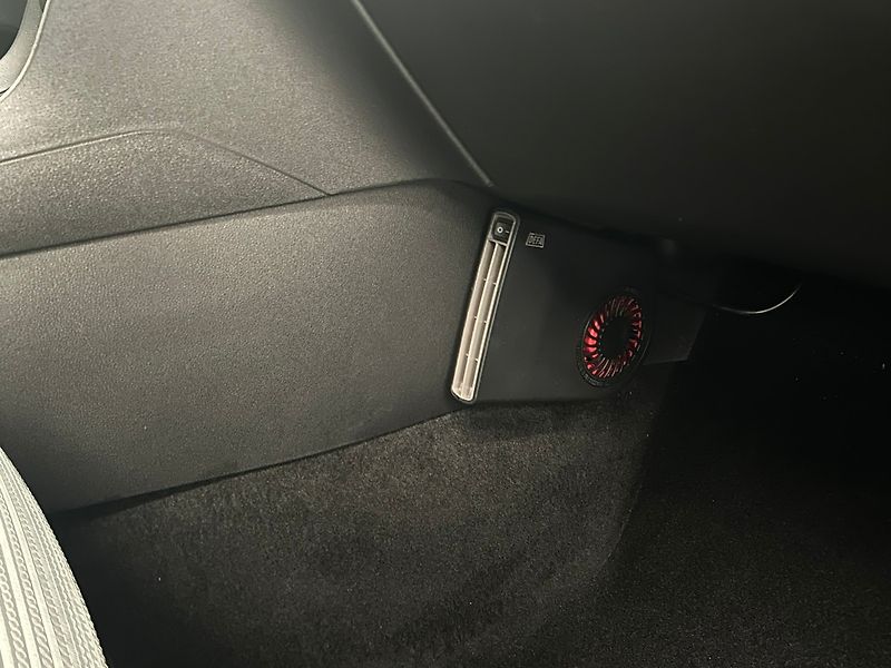 Seat Leon (2020) 1.5 TGI MAN 2020 záruka 1R - fotka 27 z 55