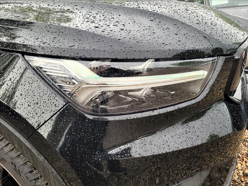 Volvo XC40 TWIN PLUS 408 PS,4X4,78KWh - fotka 48 z 50