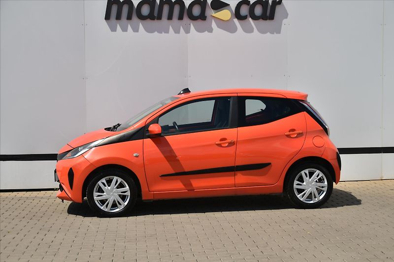 Toyota Aygo 1.0 VVT-i 51kW X-PLAY - fotka 4 z 24