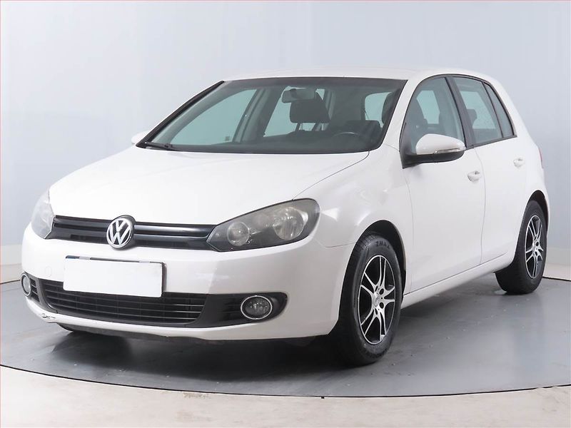 Volkswagen Golf (2012) 1.2 TSI, Tempomat - fotka 2 z 14