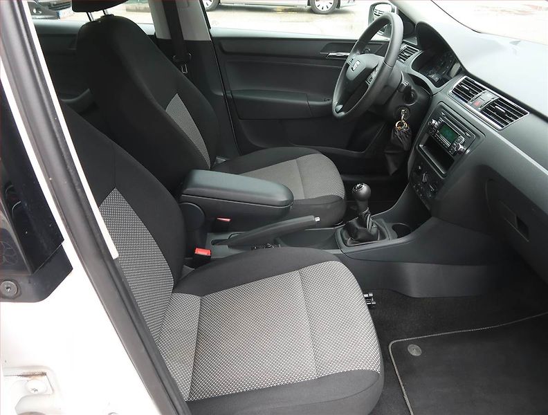 Seat Toledo (2014) 1.2 TSI, Serv.kniha, Tempomat - fotka 9 z 16