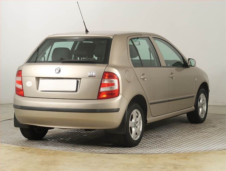 Škoda Fabia (2006) 1.2 12V, Serv.kniha, po STK - fotka 5 z 18