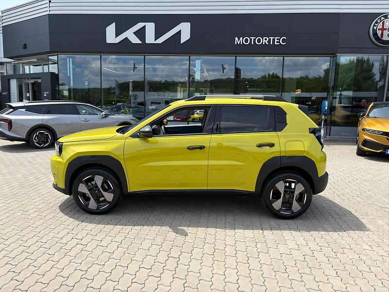 Fiat Grande Panda (2025) La Prima 1.2 Turbo 100k - fotka 4 z 13