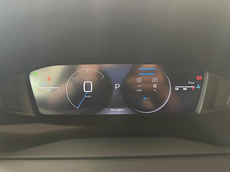 Peugeot 2008 (2026) ALLURE Hybrid 145 e-DCS6 - fotka 13 z 20
