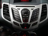 Ford Fiesta (2011) 1.25, Titanium - náhled 13