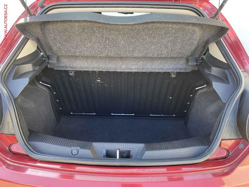 Alfa Romeo MiTo (2012) 1.4 16V, AC, výhřev sed - fotka 7 z 14