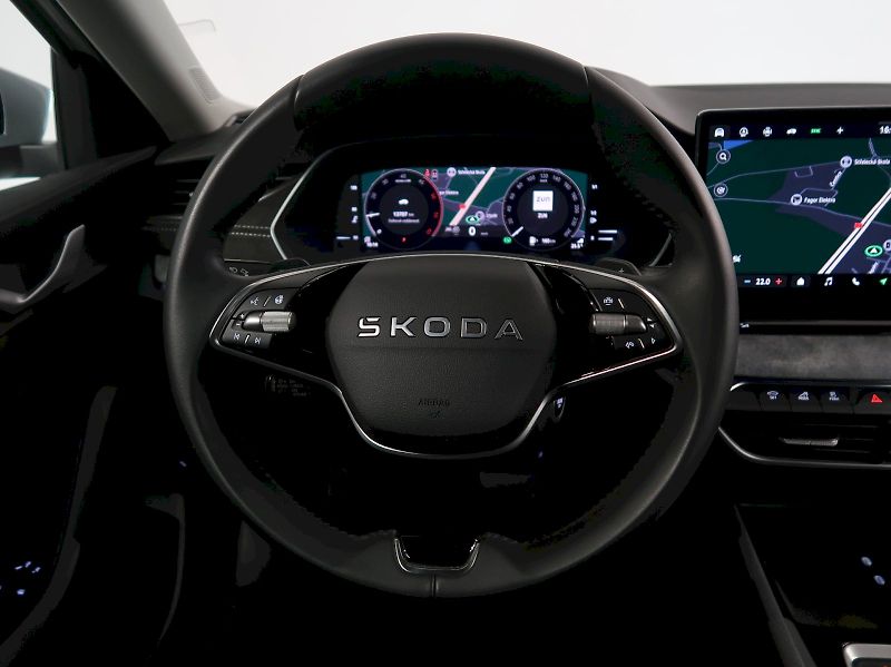 Škoda Octavia (2025) TOP SELECTION 2.0TDI 110KW DSG - fotka 16 z 44