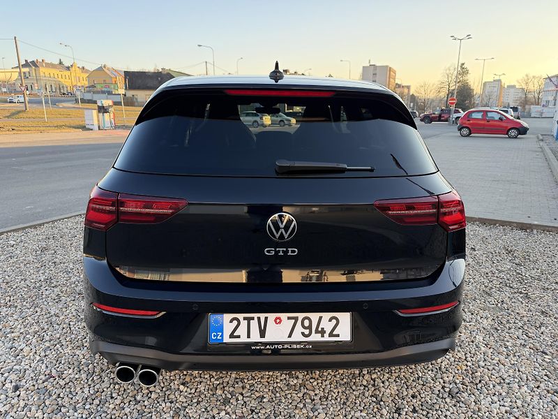 Volkswagen Golf GTD 2,0 TDi/147kW - DSG,Matrix - fotka 6 z 85