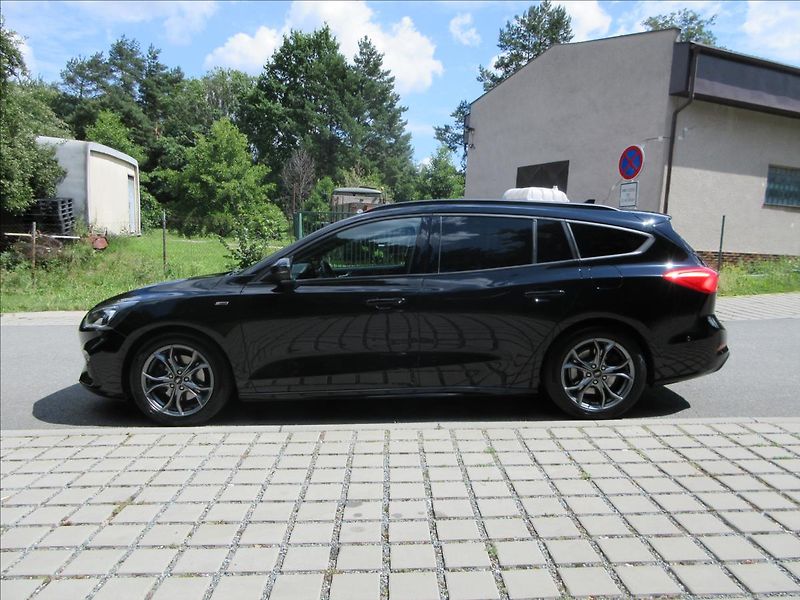 Ford Focus 1,5 i 133Kw, ST Line, Nové ČR - fotka 6 z 29