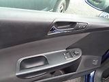 Volkswagen Passat 2,0 TDI - náhled 10