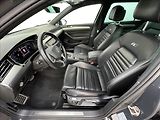 Volkswagen Passat 2,0 TDI 4MOT DSG RLine  Varian - náhled 3