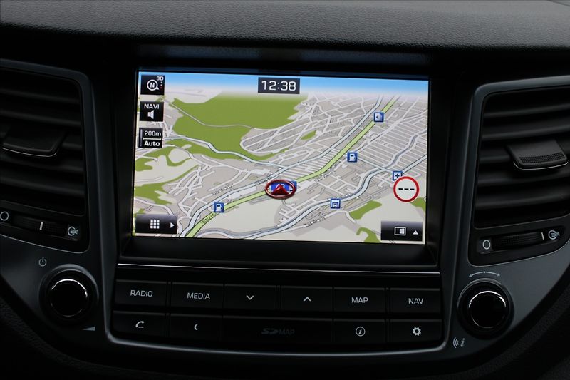 Hyundai Tucson 1,6 T-GDI  ČR,1.MAJ,TRIKOLOR - fotka 11 z 41