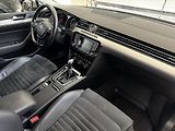 Volkswagen Passat (2017) R-line 2.0 TDI 110 KW DSG - CZ - náhled 19
