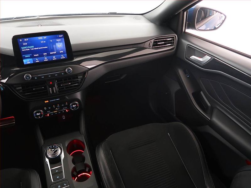 Ford Focus (2020) 2.3 EcoBoost ST - fotka 8 z 26
