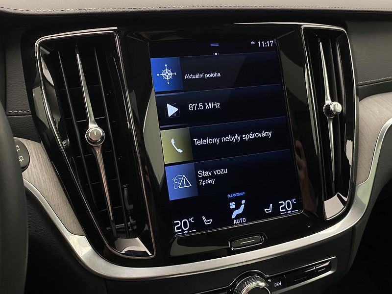 Volvo V60 CC B5 AWD BRIGHT PLUS AUT  - fotka 8 z 45