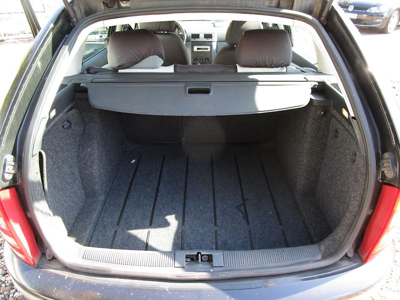 Škoda Fabia (2003) 1,4-16V - 55KW - fotka 6 z 13