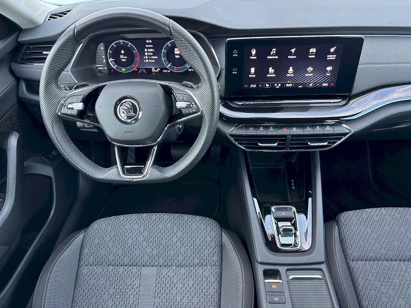 Škoda Octavia (2023) 1.5 TSI 110kW DSG Style Plus - fotka 8 z 35