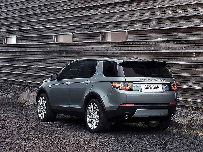 Land Rover Discovery Sport.