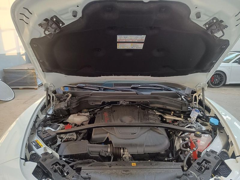 Alfa Romeo Stelvio 2.2 Diesel 16V 154kW Veloce - fotka 6 z 13