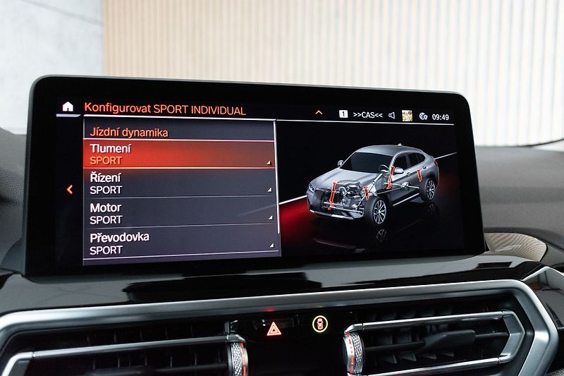 BMW X4 xD30d 210kW*HEAD-UP*TAŽNÉ*ČR - fotka 27 z 44