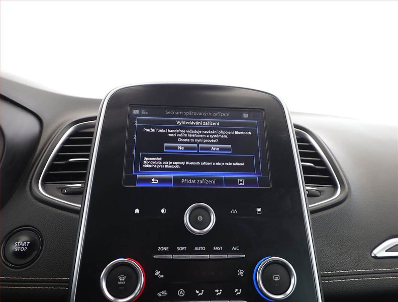 Renault Grand Scénic (2019) 1.3 TCe, Automat, 7 míst - fotka 13 z 21