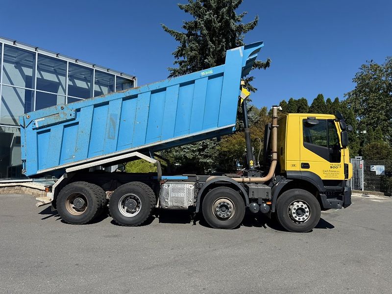 Iveco 410T50 8x4 S1 EURO 6 - fotka 2 z 19