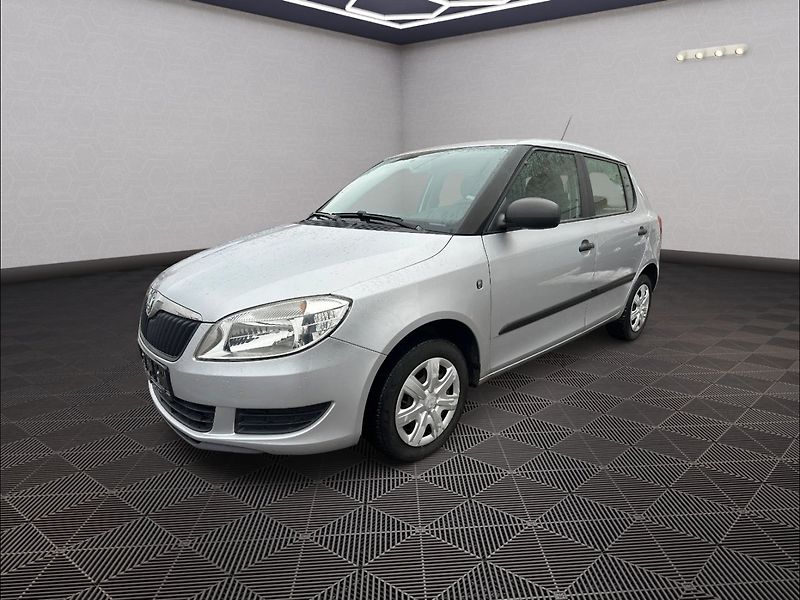 Škoda Fabia (2010) 1.2Tsi 63kw - fotka 3 z 23