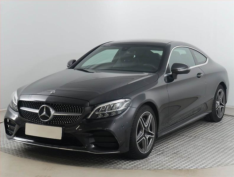 Mercedes-Benz Třídy C (2019) C 200 - fotka 2 z 19
