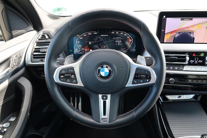 BMW X4 M40d - fotka 7 z 15