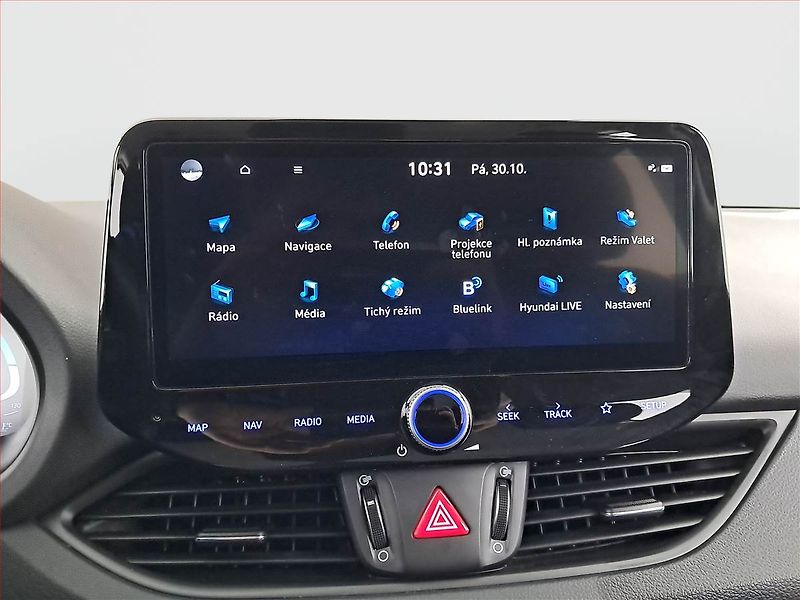 Hyundai i30 (2025) Family Smart 1.0 T-GDI - fotka 18 z 19