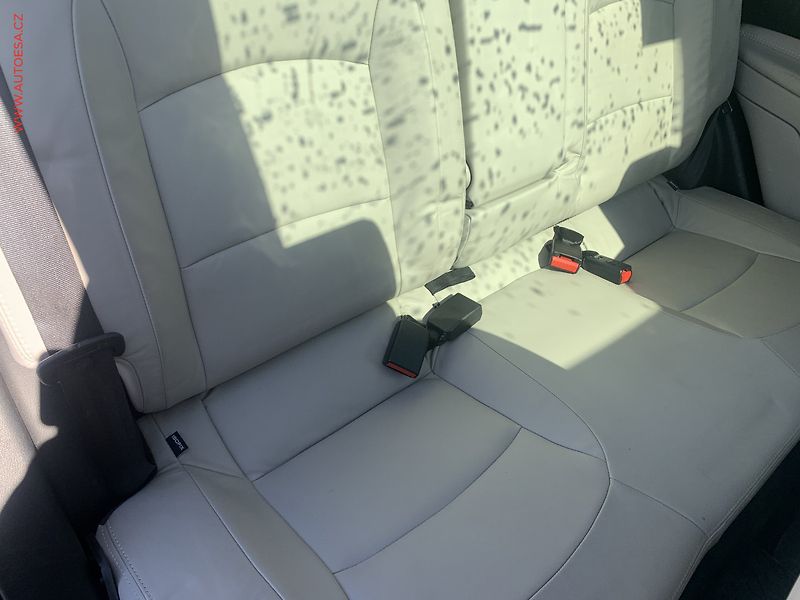 Nissan Qashqai (2013) 1.6dCi, Tekna, kůže, panor - fotka 11 z 20