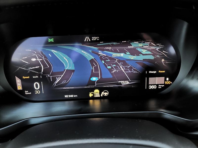 Polestar 2 0,0 300kw,AWD,Led,výhřev, - fotka 23 z 50
