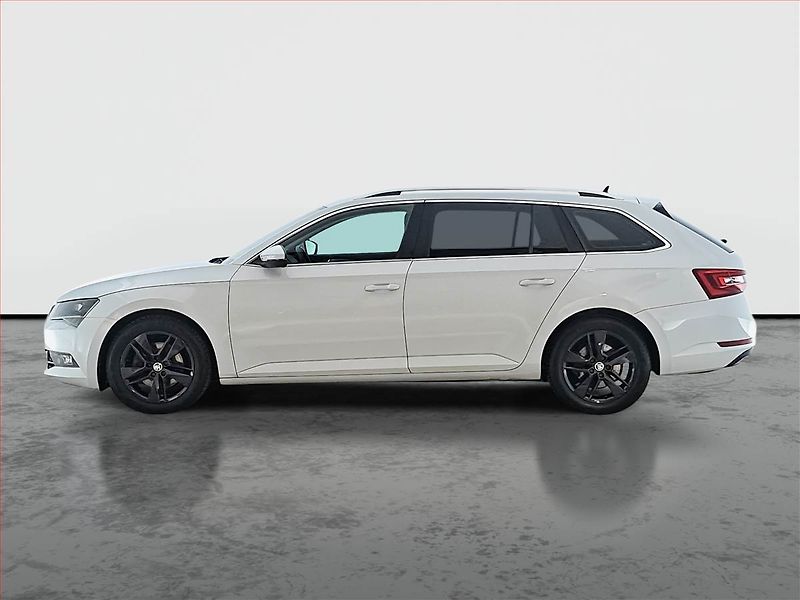 Škoda Superb (2015) 1.6 TDI, Kůže, Bi-Xenony - fotka 3 z 23