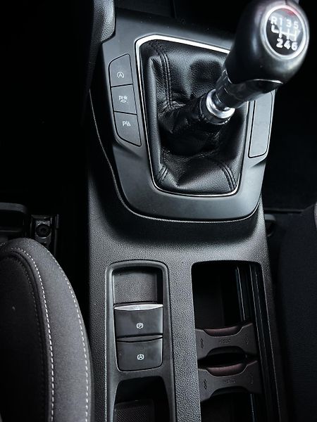 Ford Focus 1.5 EcoBlue Titanium X TZ DPH - fotka 12 z 25