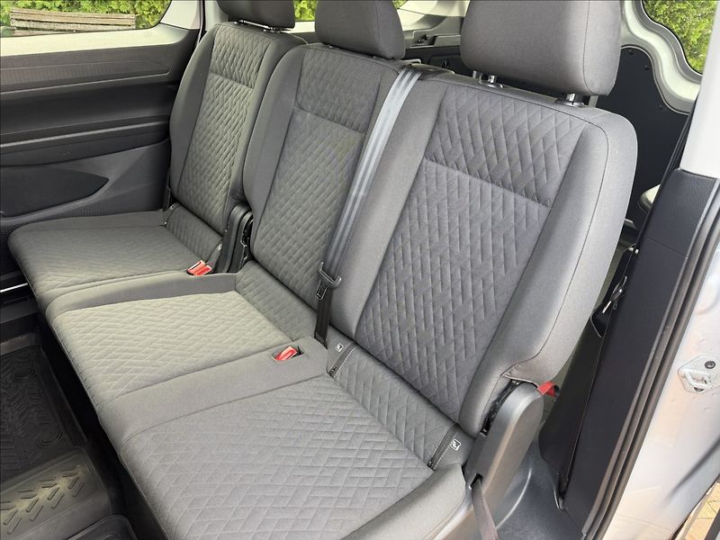 Volkswagen Caddy Maxi 2.0 TDI Life - fotka 17 z 21