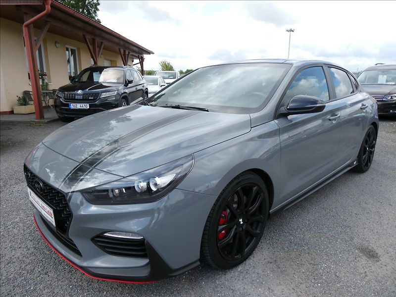 Hyundai i30 2,0 i N 202kW serviska - fotka 3 z 50